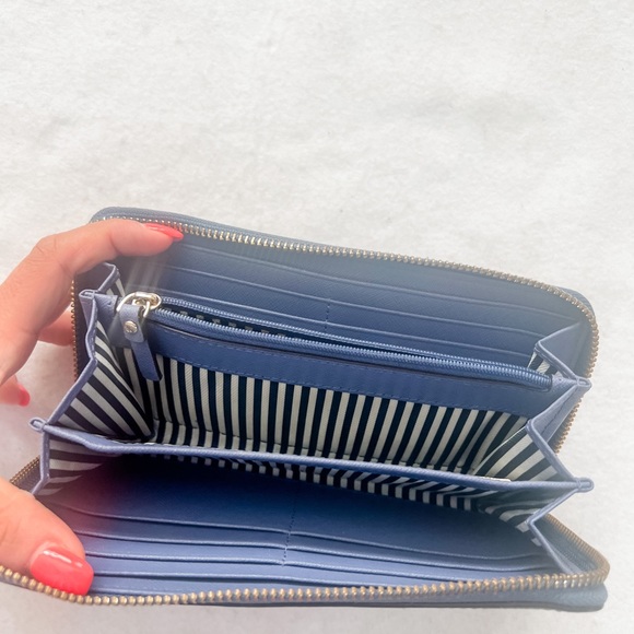 Kate Spade | Wallet - Picture 6 of 8